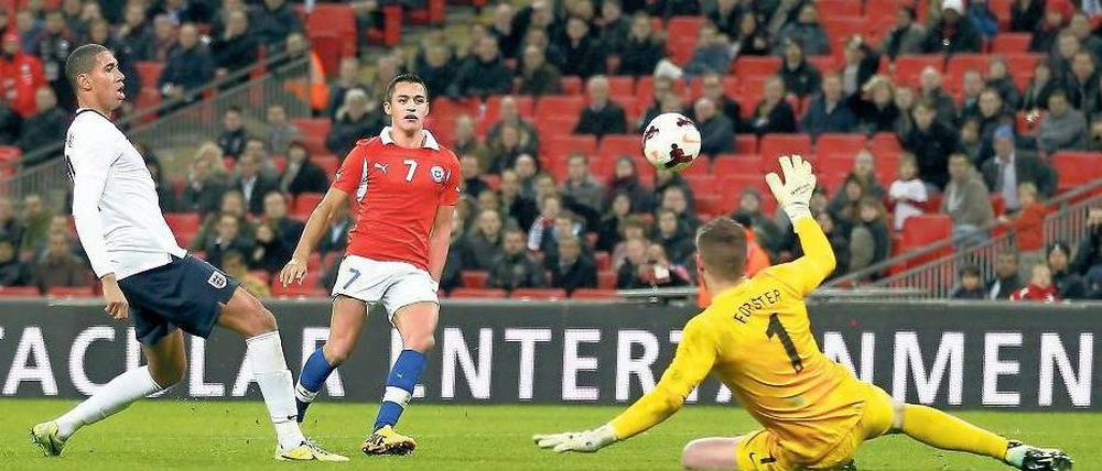 Englands Albtraum. Alexis Sanchez erzielte beide Treffer für Chile. Foto: AFP