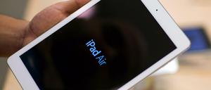 Dünn, dünner, iPad Air. Apples neues Tablet ist nur noch 7,5 Millimeter dick und wiegt dabei unter 500 Gramm.
