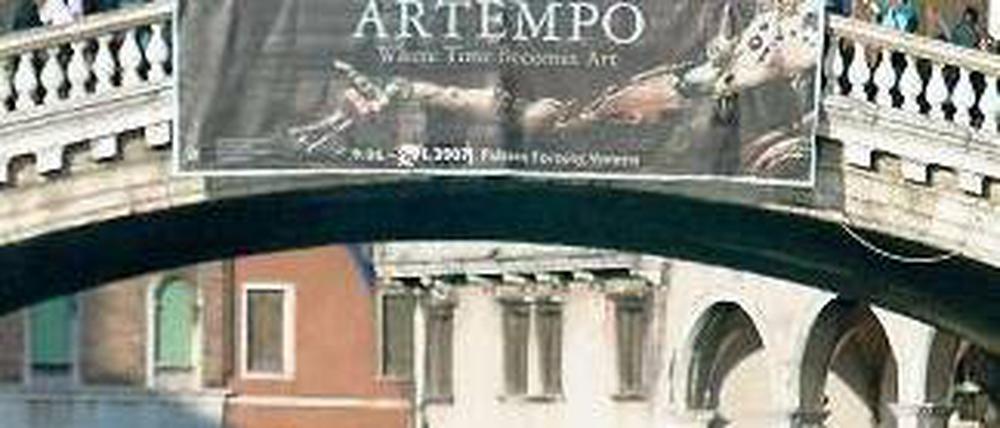 Gedränge. So sieht es normalerweise an der Rialto-Brücke aus. Foto: Reuters