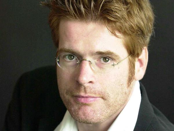 Der Autor Markus Ehrenberg ist Redakteur im Medien-Ressort des Tagesspiegels. Er fährt regelmäßig mit der S1.