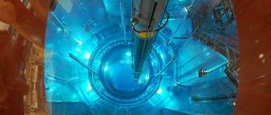 Teurer Betrieb. Bei jedem Brennelementewechsel, wie hier im Atomkraftwerk Isar 2, wird die Steuer auf die Uranbrennstäbe fällig. 