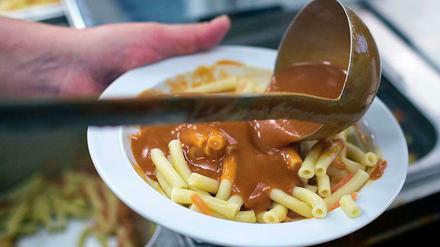 Mahlzeit für Schüler. Was mehr kostet, soll auch besser schmecken.