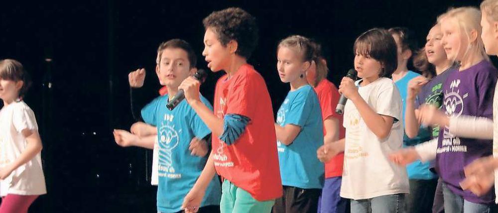 Hymnenverdächtig. Das Preisträgerlied der Edison-Grundschule ist eine Liebeserklärung an die Stadt und eine Absage an jegliche Gewalt.