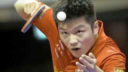 16 Jahre und schon so gut. Vor einem Jahr war Fan Zhendong selbst Experten kaum geläufig. In Berlin ließ er nun sogar den Olympiasieger Zhang Jike alt aussehen. 
