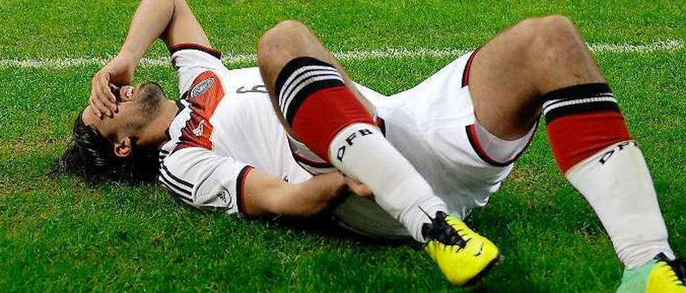 Sami Khedira bildet im deutschen Team das Scharnier zwischen Abwehr und Angriff.
