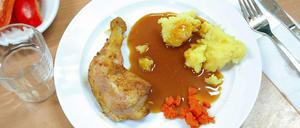 Soooo soll es nicht bleiben. Deshalb wird das Essen teurer. Jetzt drohen Abbestellungen. 