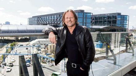 Jute Lage, würde der Berliner sagen. Wer aus dem Hauptbahnhof stolpert, landet gleich im Amano-Hotel von Ariel Schiff an der Europa-City. Das Foto entstand auf der Dachterrasse.