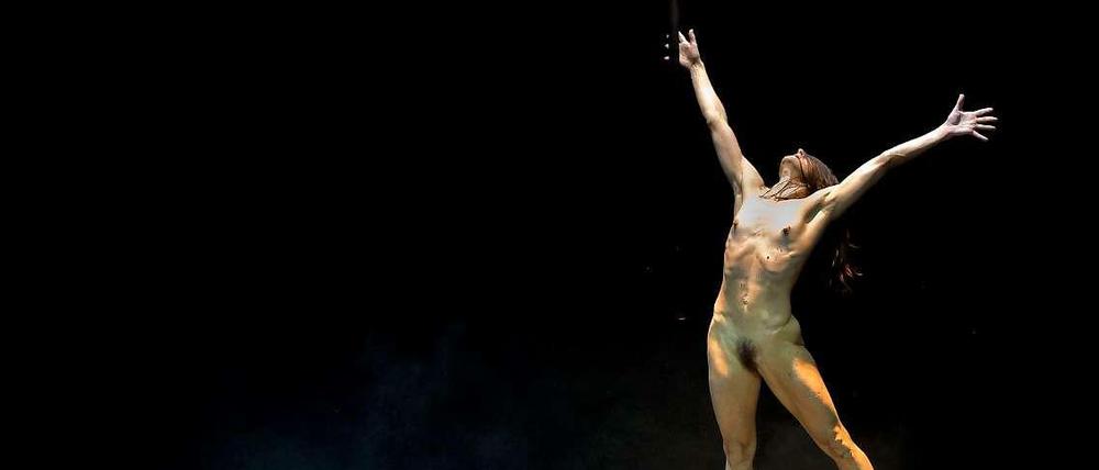 Aufführung von Sasha Waltz.