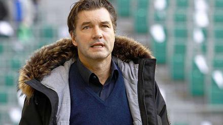 Michael Zorc, 51, ist seit 1998 Sportlicher Leiter von Borussia Dortmund. Als Profi spielte Zorc 17 Jahre für den BVB und schoss in 463 Bundesligaspielen 131 Tore für den Klub. 
