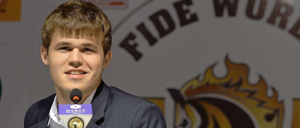 Gelöst. Magnus Carlsen nach der letzten WM-Partie am Freitag.