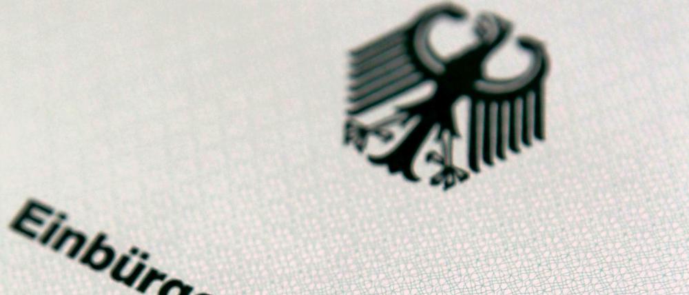 Eine Einbürgerungsurkunde.