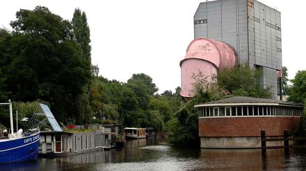 Rosa Riese. Die Versuchsanstalt für Schifffahrt mit dem Umlauftank wird saniert.