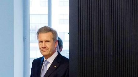 Ex-Bundespräsident Christian Wulff auf dem Weg in den Gerichtssaal.