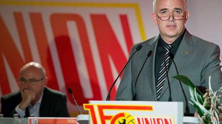 Unions Präsident Dirk Zingler hatte bei der Mitgliederversammlung viele erfreuliche Dinge zu verkünden.