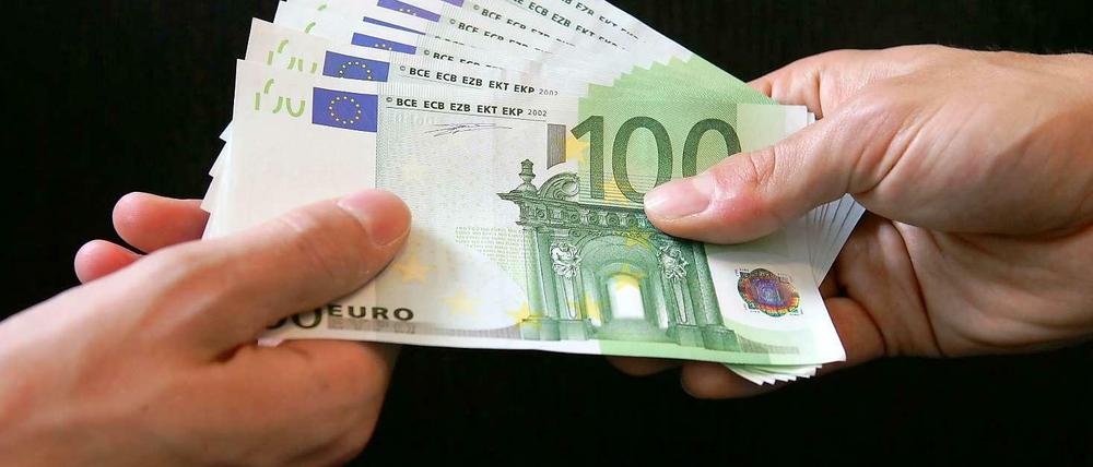 Wenn Gelder aus dem EU-Haushalt in dunklen Kanälen verschwinden, soll die europäische Staatsanwaltschaft ab Anfang 2015 ermitteln können.