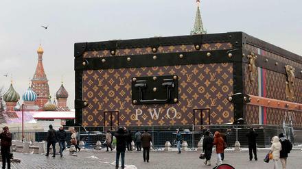 Der Riesenkoffer von Louis Vuitton.