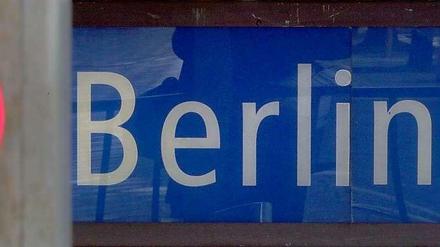Berlin, Berlin, die Stadt braucht keine Mauer. Aber Berliner Straßen, viele Berliner Straßen. Aber wie viele sind es denn eigentlich? Im Bild: der entsprechende U-Bahnhof.