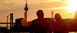 9,81 Prozent aller erwachsenen Deutschen können ihre Schulden nicht zurück zahlen.