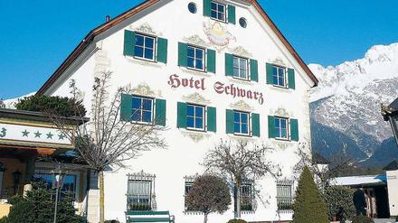 Aus dem einstigen Gasthof Schwarz entwickelte sich über viele Jahre ein Wellnessresort.