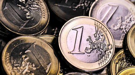 Ein Dilemma: Schwächelnde Euro-Staaten sollen einerseits Reformen durchsetzen, aber gleichzeitig auch kurzfristig ihre finanzielle Schieflage beheben.