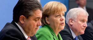 Traute Dreisamkeit. Vor der Presse zeigen sich die drei Parteispitzen zufrieden. 