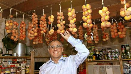Wenn der Felix ausholt, werden die Tomaten auf einen Schlag rot.