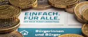 Einfach für alle billiger: Der Rundfunkbeitrag soll sinken.