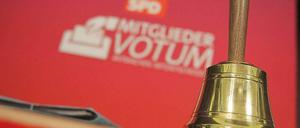 Im hessischen Hofheim wirbt die SPD-Spitze am Donnerstagabend für den schwarz-roten Koalitionsvertrag.