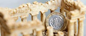 Die Steuerfahnder sind in Griechenland hoffnungslos überfordert.