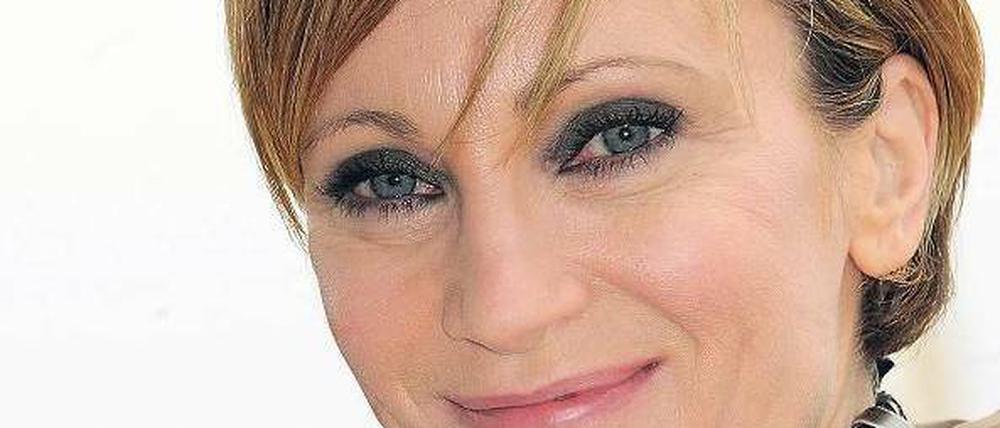Patricia Kaas, 46, gehört mit ihrer Musik – eine Mischung aus Pop und Jazz – zu den erfolgreichsten französischen Sängerinnen. Gerade erschien mit ihr der Film „Der Preis des Todes” auf DVD. Foto: Picture Alliance/dpa