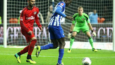 Fühlt sich gut. Herthas Torjäger Adrian Ramos sagt, er könne nicht in jedem Spiel treffen. Dem Kolumbianer fehlen zunehmend die Anspiele aus dem Mittelfeld.