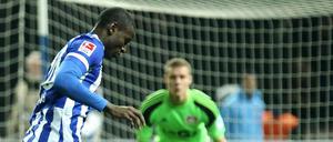 Fühlt sich gut. Herthas Torjäger Adrian Ramos sagt, er könne nicht in jedem Spiel treffen. Dem Kolumbianer fehlen zunehmend die Anspiele aus dem Mittelfeld.