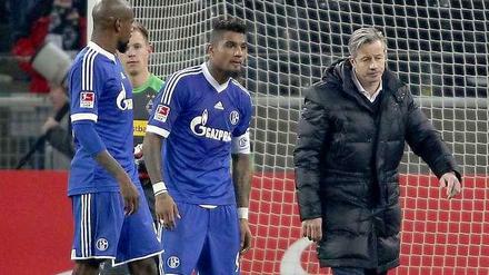 Abschiedsrunde? Schalkes Trainer Jens Keller nach dem Spiel.