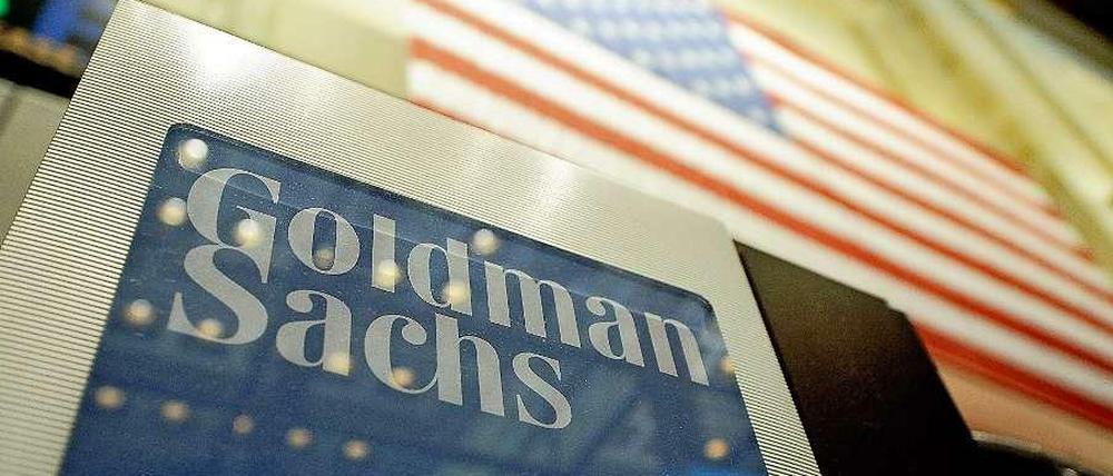 Wegen der Verschleierung riskanter Termingeschäfte in Milliardenhöhe ist ein ehemaliger Vize-Chef der US-Bank Goldman Sachs zu neun Monaten Haft verurteilt worden. 