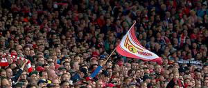 In seinem Buch „Immer weiter – ganz nach vorn. Die Geschichte des 1. FC Union Berlin“ ergründet Autor Matthias Koch den Mythos Union.