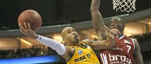 Albas David Logan (links) kam im Champions Cup gegen Bamberg Ende September auf 16 Punkte.