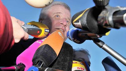 Horst Seehofer teilt aus: Es gebe einen „Qualitätsverlust“ in manchen Medien und Journalisten reagierten immer gleich, wenn sie mal ein Politiker kritisiere.