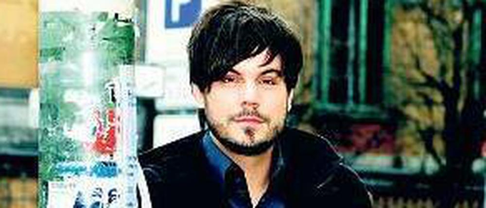 Italiener aus Mittelfranken. Singer/Songwriter Nevio. 