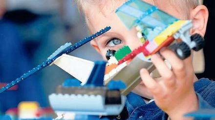Bauen, bauen, bauen: Das machen nicht nur deutsche Knirpse gern. Bestseller sind „Lego-City“ und „Star Wars“.