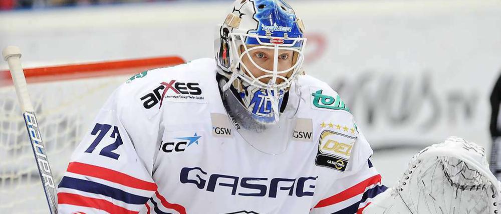 An ihm lag es nicht. Torhüter Rob Zepp war wieder einmal einer der besten Eisbären-Spieler.