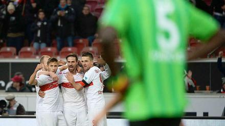 Harnik (3. v. r.) und Ibisevic (2. v. r.) trafen für den VfB.
