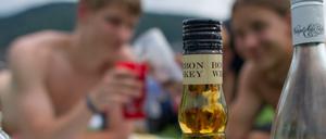 Das exzessive Trinken unter Berlins Jugendlichen nimmt laut einer Studie der Krankenkasse DAK zu.