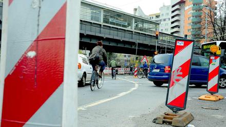 Am Kottbusser Tor in Kreuzberg kommt es häufig zu Unfällen mit Radfahrern.
