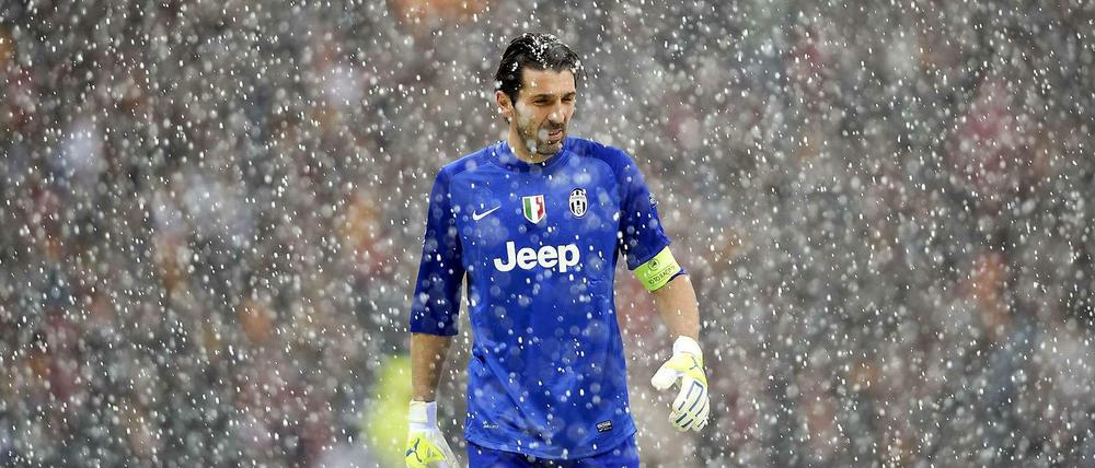 Flockig. Juventus-Torhüter Buffon.