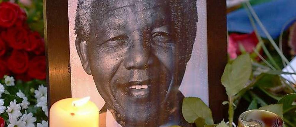 Die Welt trauert um Nelson Mandela.