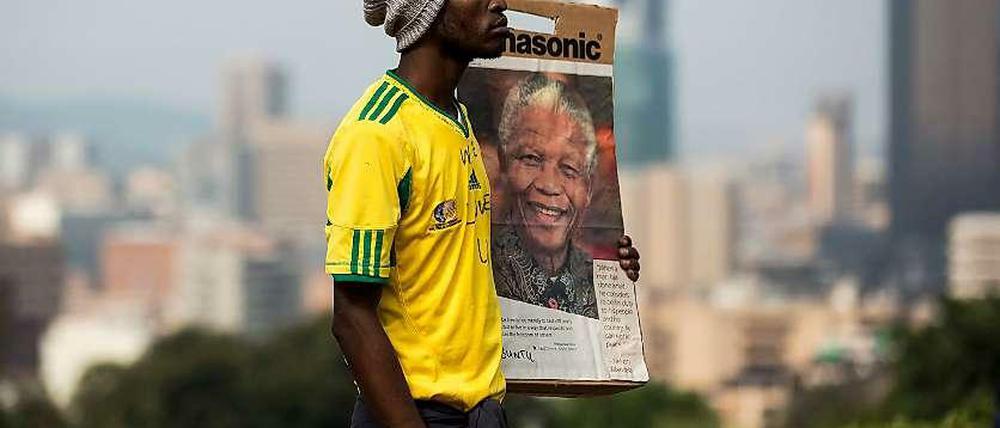 Trauer um Nelson Mandela. Das Zeitalter der einsamen Freiheitshelden neigt sich dem Ende.