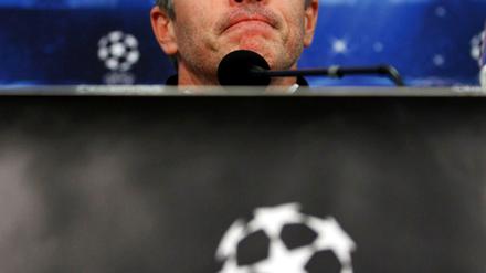 Trainer Jens Keller genießt bei Schalke 04 nur noch wenig Sympathien. Die Zweifel an seinen Fähigkeiten haben in den vergangenen Wochen wieder stark zugenommen.