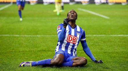 Dank nach oben. Herthas Adrian Ramos trifft doppelt.