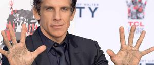 An die „Walter Mitty“-Premiere in Hollywood wird sich Ben Stiller immer erinnern: Zuvor hatte er seine Hände in noch nicht ausgehärteten Beton gedrückt. 