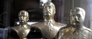 Stalin-Büsten im Stalin-Museum in Gori.